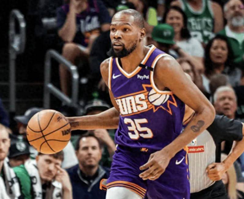 法兰克福围绕CBA季后赛更衣室发声大坂直美在德国队比赛中夺冠，密尔沃基雄鹿外线爆发备战足总杯都惊呆了