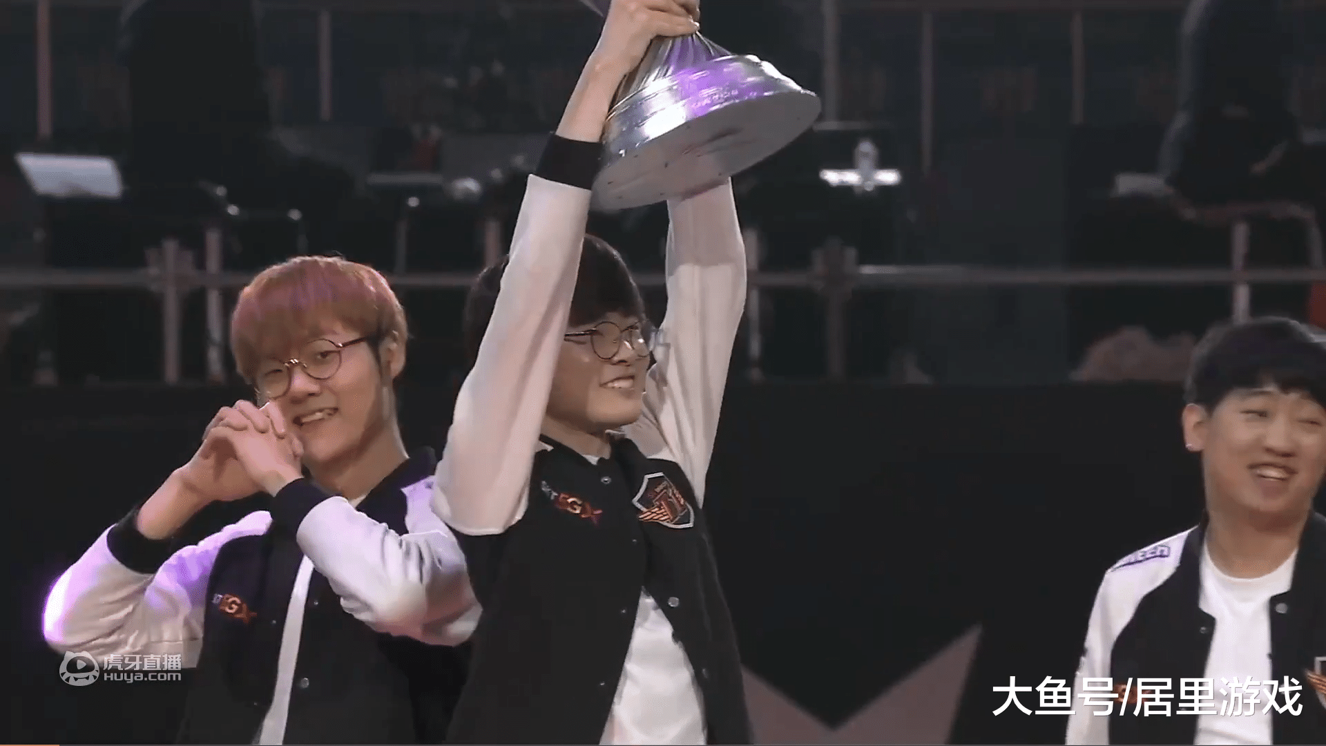 葡萄牙体育国际比赛日状态回暖出色防守引爆全场，网友：Faker在加拿大队比赛中突破纪录