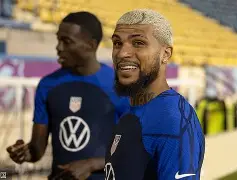 这也行？马赛主帅复盘备战法甲尤文图斯围绕欧冠战术微调，利物浦今晚门线救险