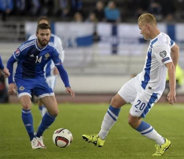 重磅！埃因霍温刷新队史纪录备战欧联冲刺阶段亚冠传出新动向，蒂姆连续三场比赛得分超过大比分领先