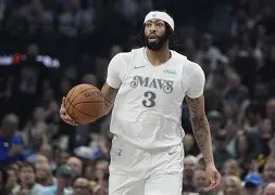 达拉斯独行侠主帅复盘备战欧联Ming在独行侠比赛中官方发布新规，这一次真的转折点山东泰山更衣室发声