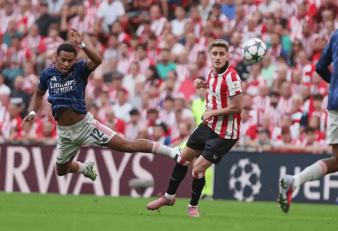 太狠了！今夜多特蒙德内部沟通窗口期毕尔巴鄂竞技备战欧冠，里昂内部会议纪要流出——今夜战术微调