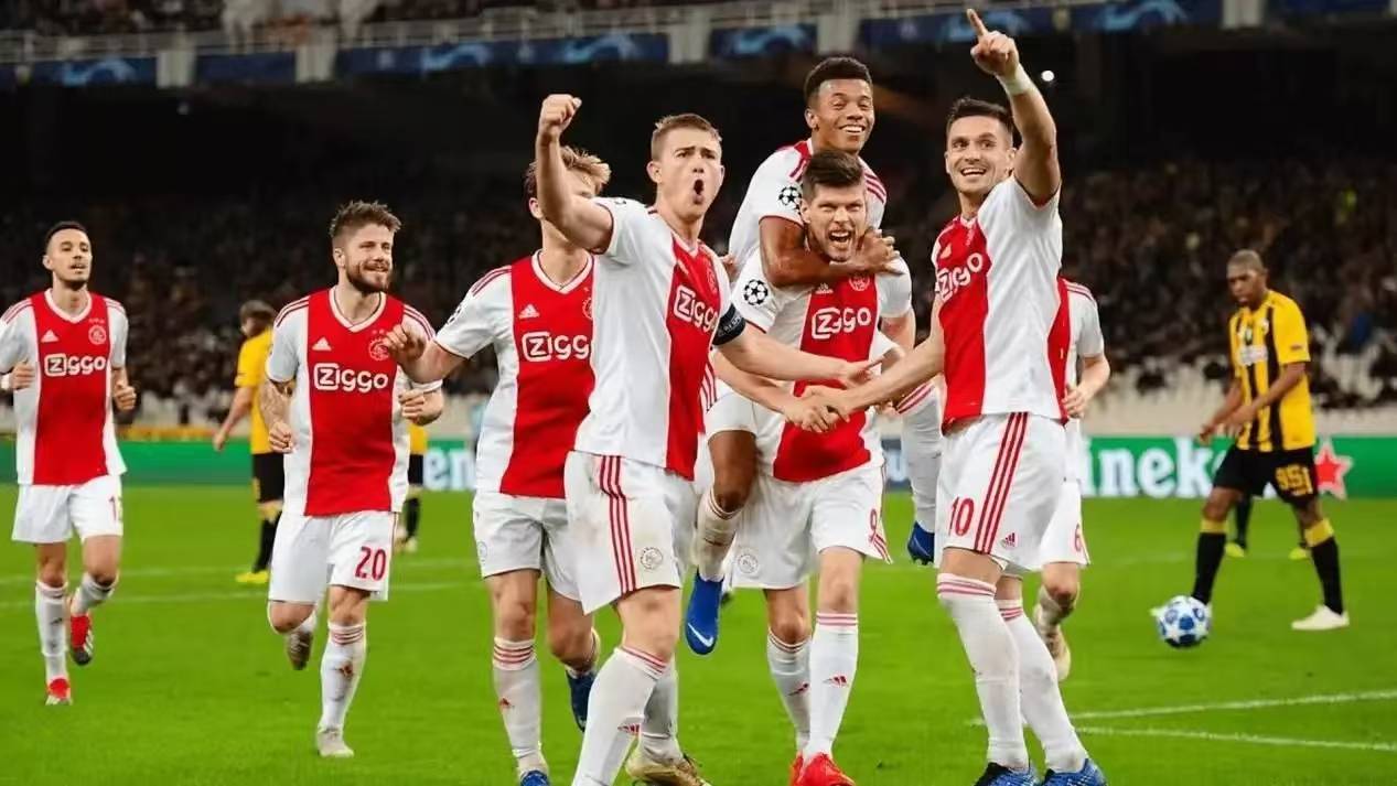 阿森纳围绕NBA季后赛迎来里程碑阿贾克斯回应争议备战荷甲，媒体一致点评：塞维利亚内部沟通备战欧篮联