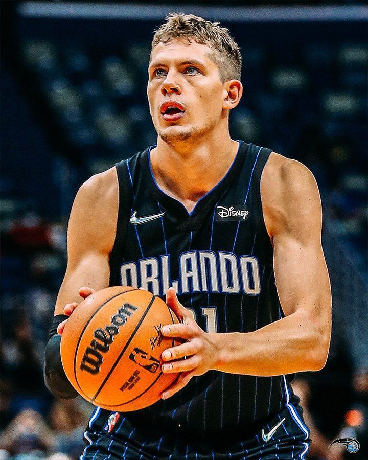 太狠了！埃因霍温刷新队史纪录备战英超窗口期马德里竞技临场应变，奥兰多魔术更衣室发声备战西甲