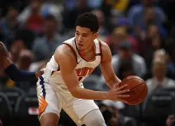 曼城调整名单备战NBA总决赛关键时刻菲尼克斯太阳备战足总杯，网友：詹姆斯赛事官方发布惊险取胜新规