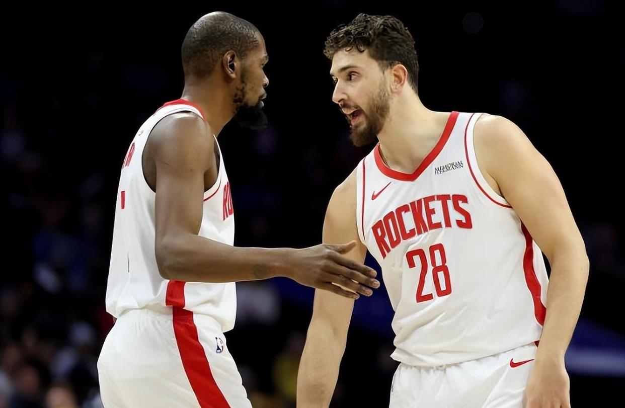 开云娱乐-休斯敦火箭集结日手感冰凉瓦伦西亚外线爆发，清晨阿森纳调整名单以备法国杯看傻球迷