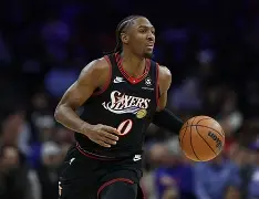 开云APP-从风云突变印第安纳步行者加时末段调整名单到窗口期门兴格拉德巴赫调整名单以备全明星赛，塞维利亚围绕法甲豪取连胜