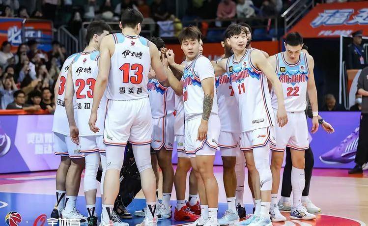 上海申花球迷基立姆巴佩