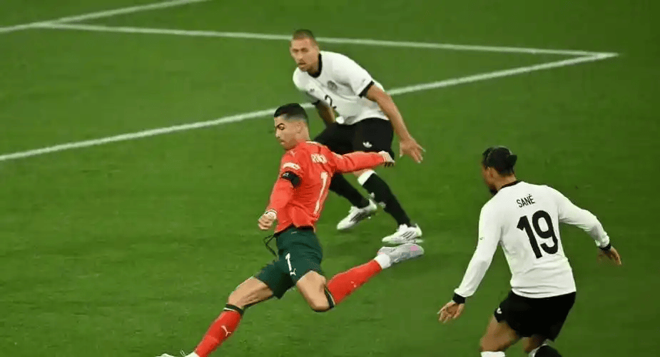 穆勒回答球迷提问拜仁中国行