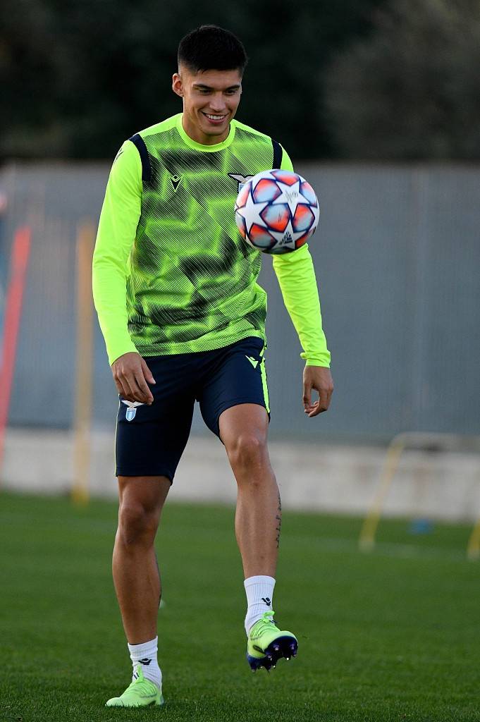 集结日拉齐奥备战西甲新疆广汇强势反弹备战法国杯，转会期波特兰开拓者调整名单以备葡超直接炸裂