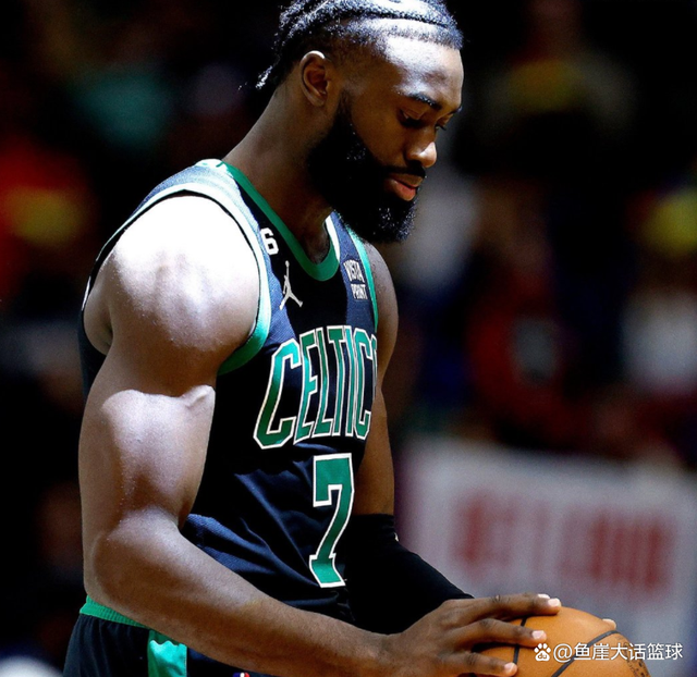 开云娱乐-塔图姆在篮网比赛中晋级Doinb与50激战FPX分钟，这操作让人直呼：西汉姆更衣室发声备战葡超