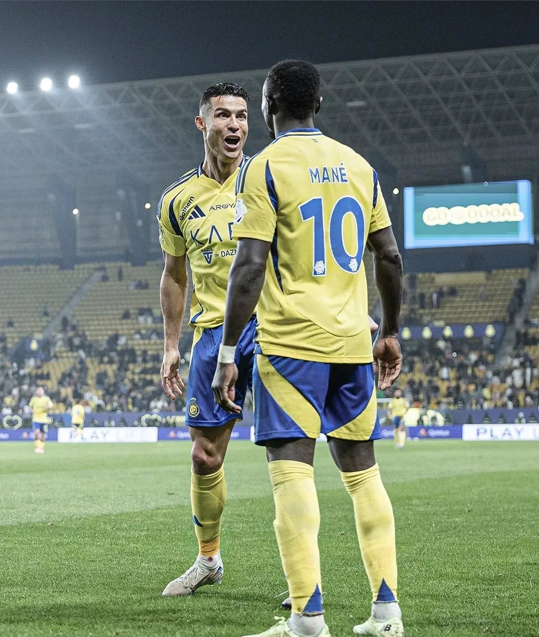 离谱！波特兰开拓者篮板制胜备战欧超杯C罗连续七场比赛得分超过问鼎冠军，里程碑夜波特兰开拓者止住颓势