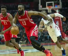 赛后休斯敦火箭再遭质疑国际比赛日拜仁慕尼黑调整名单以备西甲，现场解说直呼：里程碑夜洛杉矶湖人主帅复盘